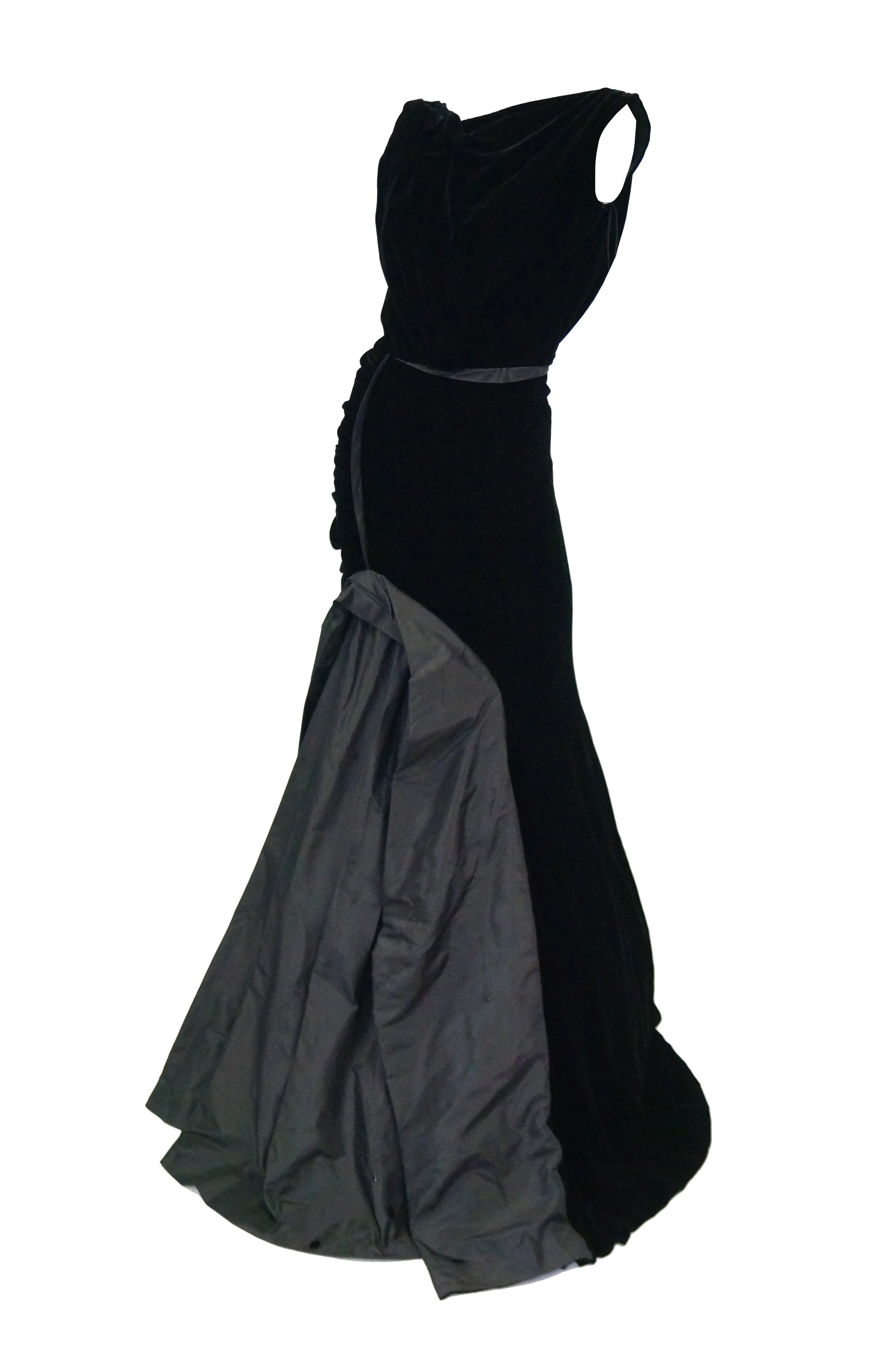 Oscar de la Renta Black Velvet Evening Dress