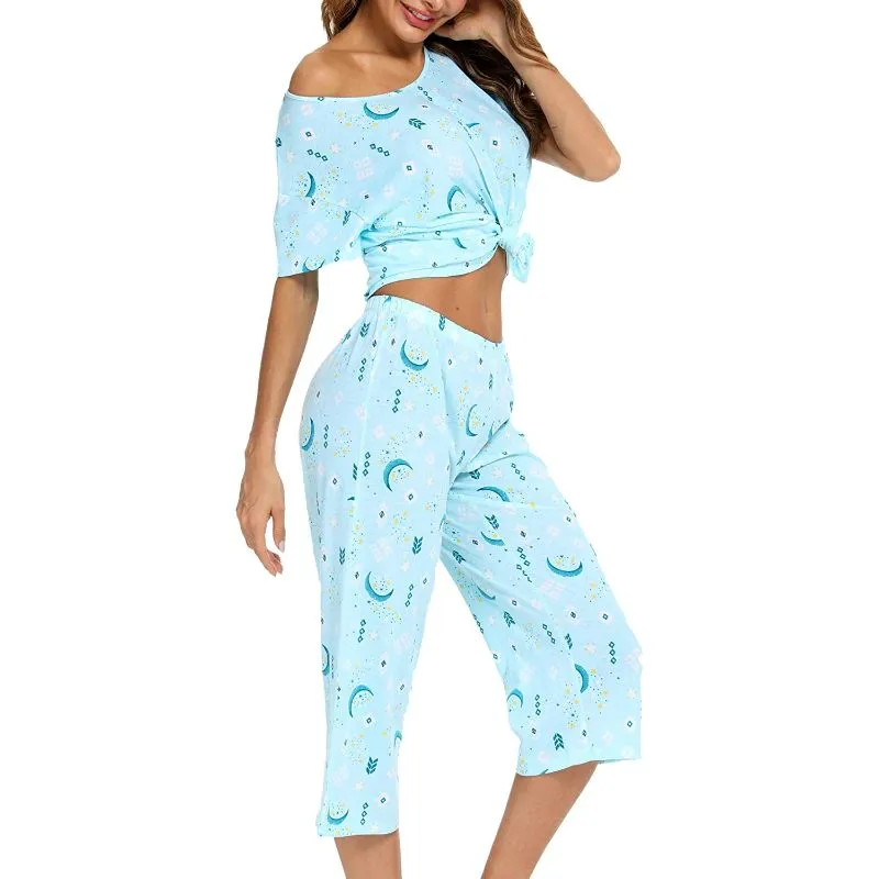 Sleepwear Tops With Capri Pants Set